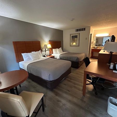 Quality Inn University Lansing Dış mekan fotoğraf