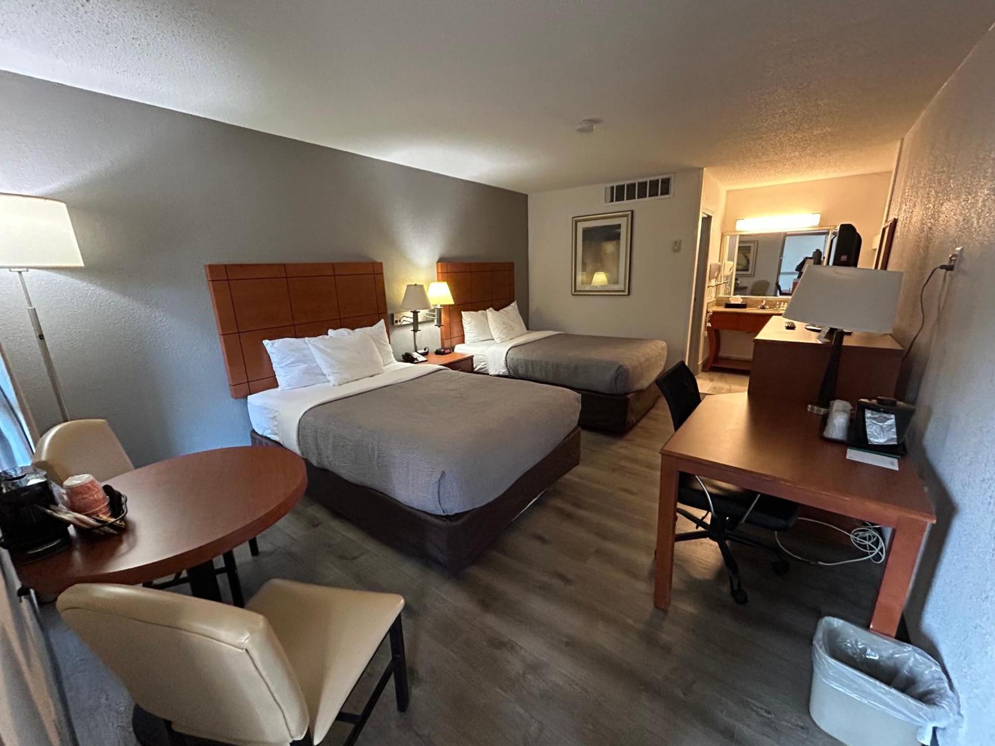 Quality Inn University Lansing Dış mekan fotoğraf